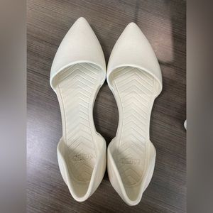Native “ The Audrey” White/Cream Pointed Toe Flats